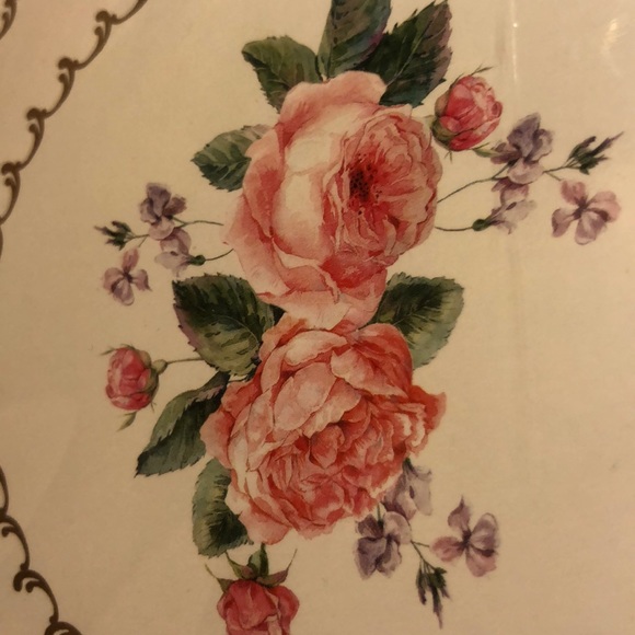 Talking Tables Truly Chintz paper plates - Picture 6 of 8